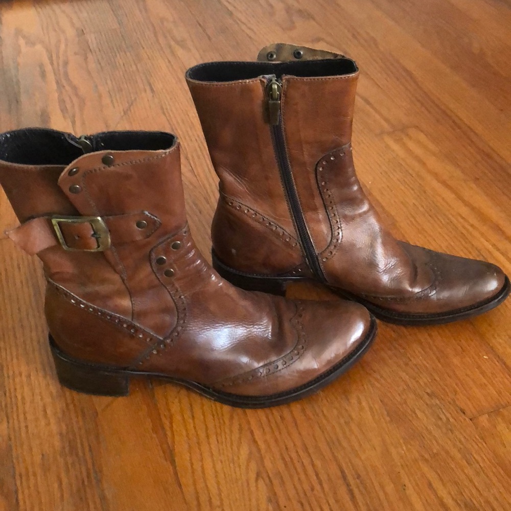 Vero Cuoio brown boots 7 from Anthropologie EUC!!